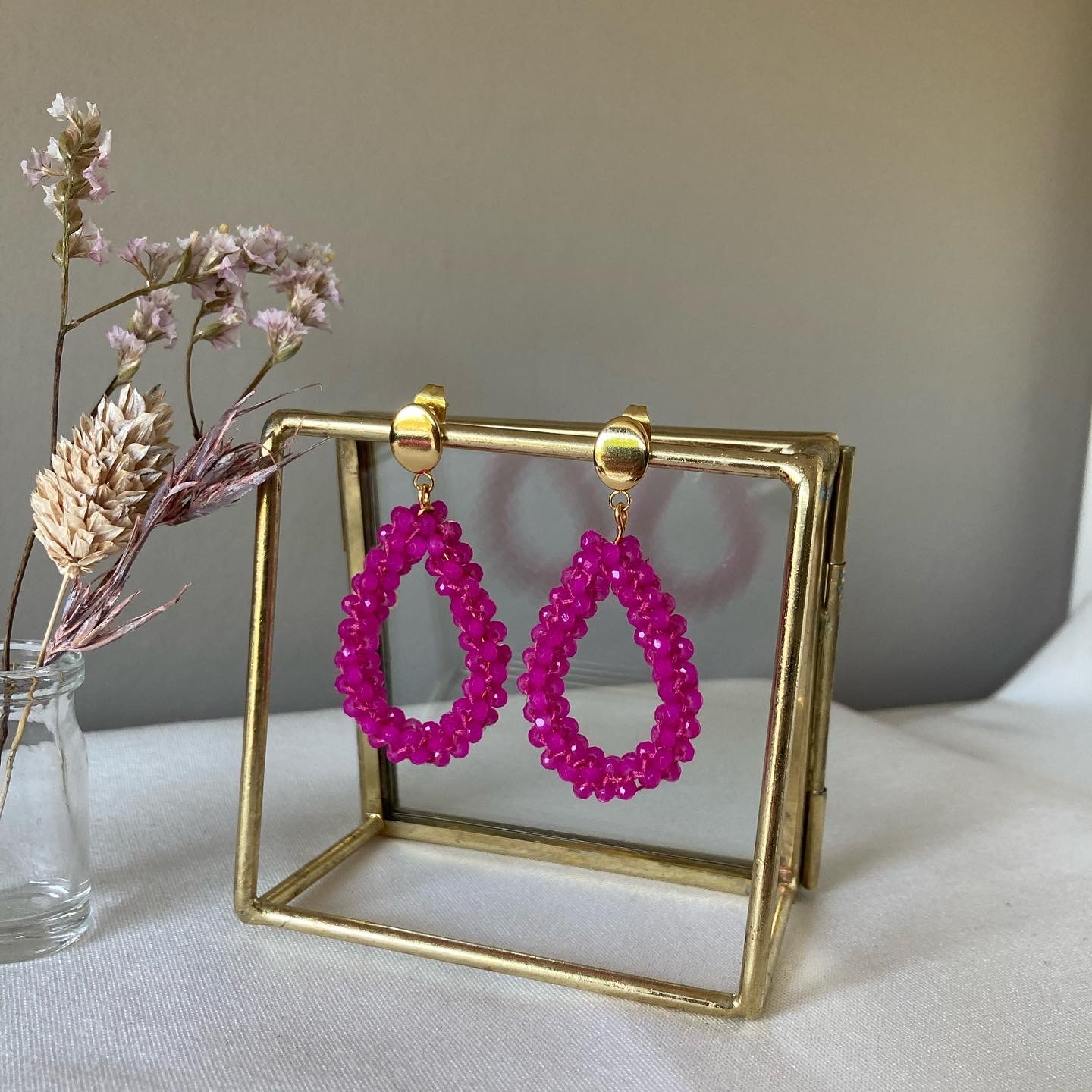 Lila druppeloorbellen met facet geslepen kraaltjes 5 cm - Afbeelding 3