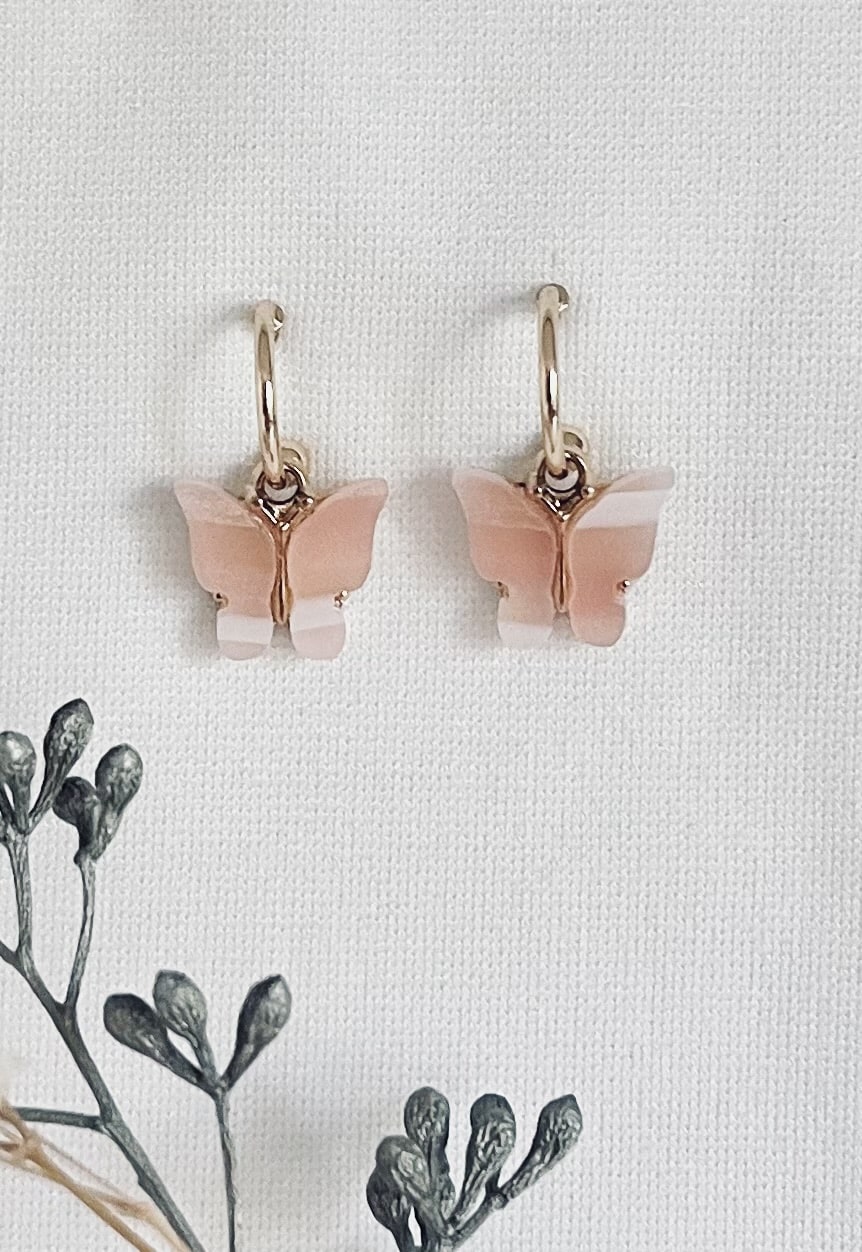 18KRT vergulde RVS creool met een zacht grijze vlinder met glittertjes - Afbeelding 3