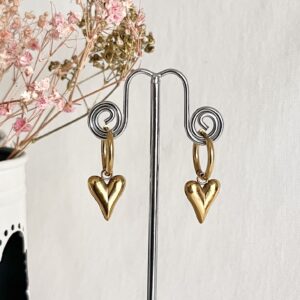 634-Mon-Couleur-sieraden-by-Alinde-oorbellen-goud-creool-hartje