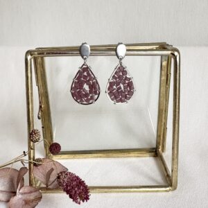 711.1-Mon-Couleur-sieraden-by-Alinde-druppel-vintage-roze-oorbellen-kubus_zilveren-rvs-oorstekers