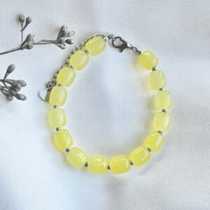 778-Mon-Couleur-sieraden-by-Alinde-licht-gele-armband_zilver-rvs-slotje