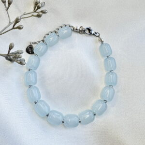 780-Mon-Couleur-sieraden-by-Alinde-licht-blauwe-armband_zilver-rvs-slotje