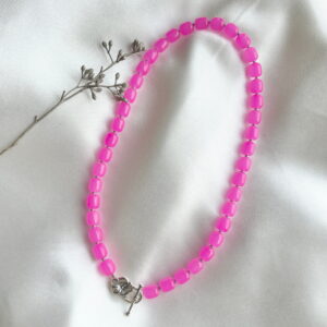 789-Mon-Couleur-sierad9n-by-Alinde-fuchsia-roze-ketting_zilver-tin-kapittel-slot-bloem